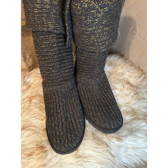 Ugg Black Tweed Pattern Glitter Boots - Picture 10 of 13